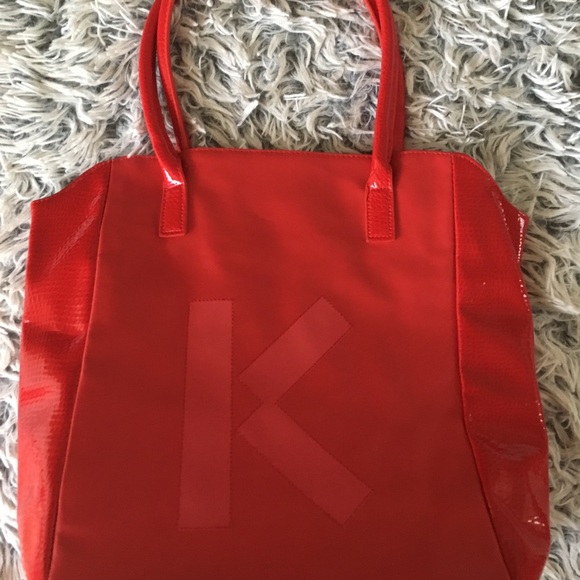 kenzo perfume bag